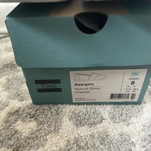 Toms Size 8 - Picture 8 of 8